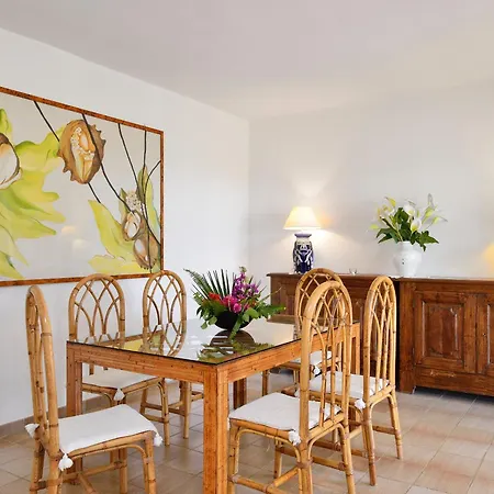 Mimosa Holiday home *